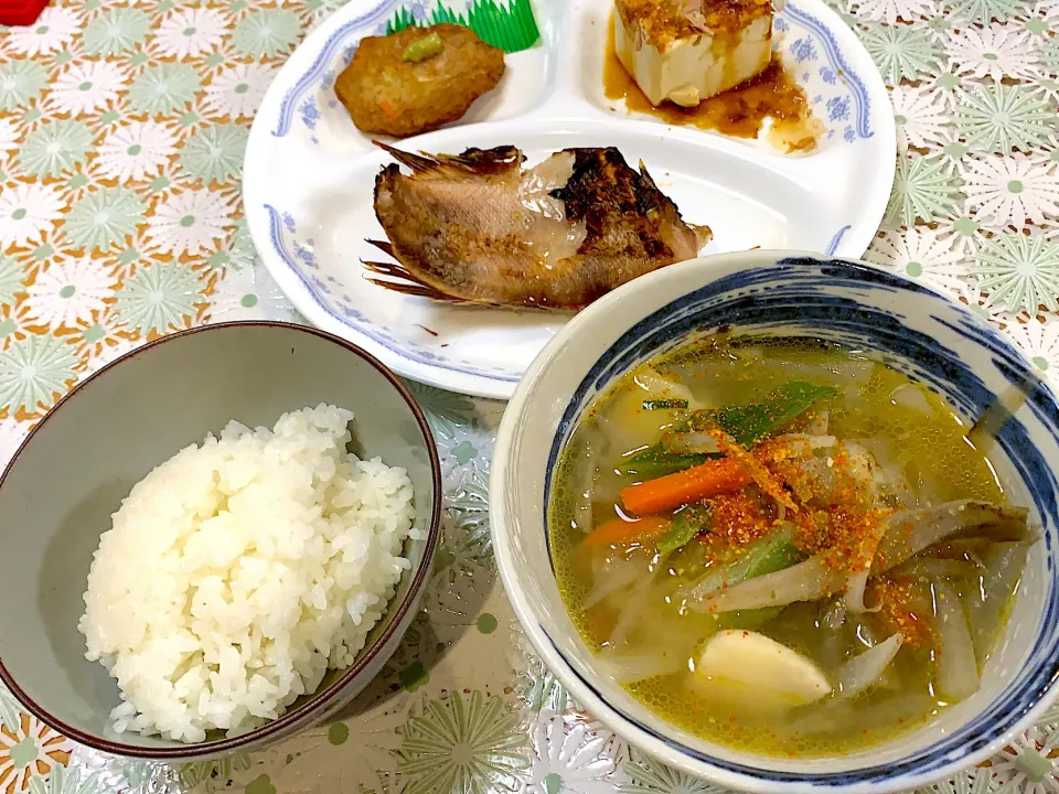 豚汁と魚の粕漬け焼き定食|小林順子Ayumu1988さん