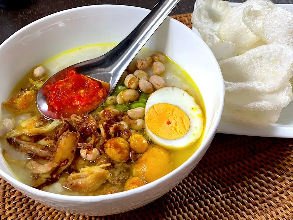 Bubur ayam|yeni kartikasariさん