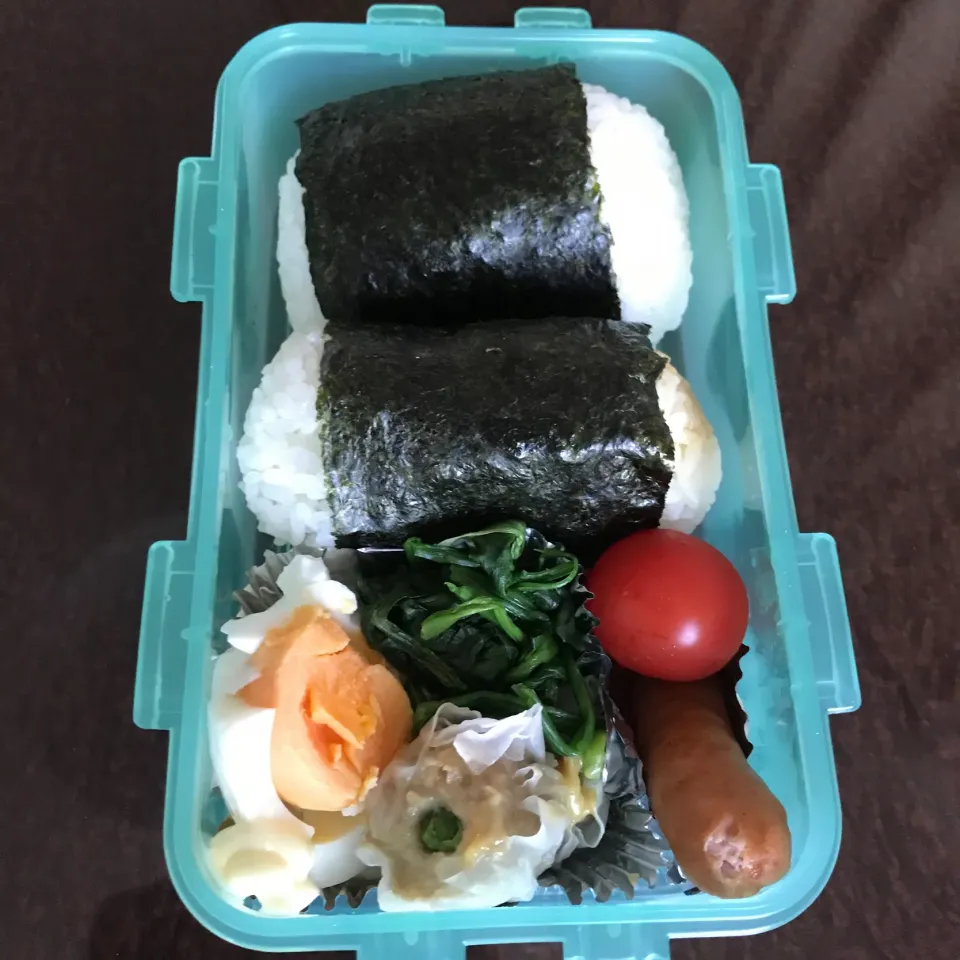 おにぎり弁当🍱🍙　梅とおかかマヨ|純さん