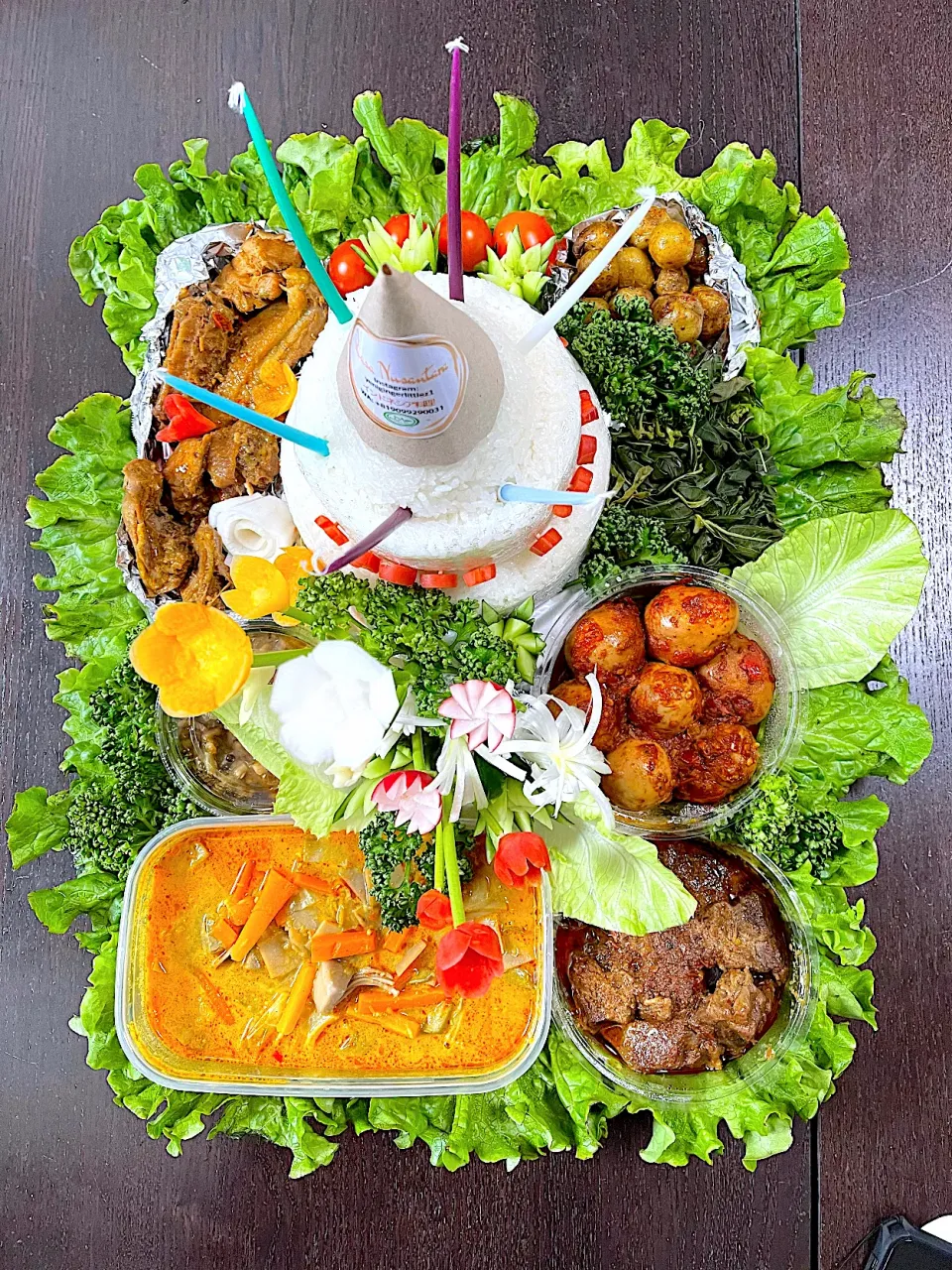 Tumpeng Nasi Padang|yeni kartikasariさん