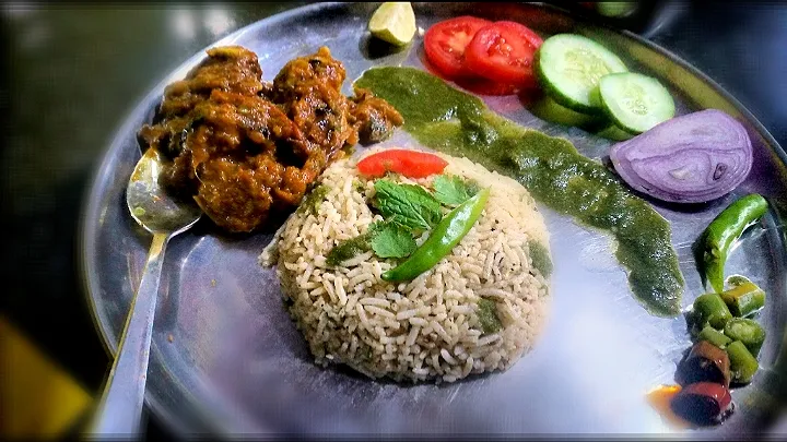 Snapdishの料理写真:zeerapulau with mutton chettinad n salad|Ram Ramさん