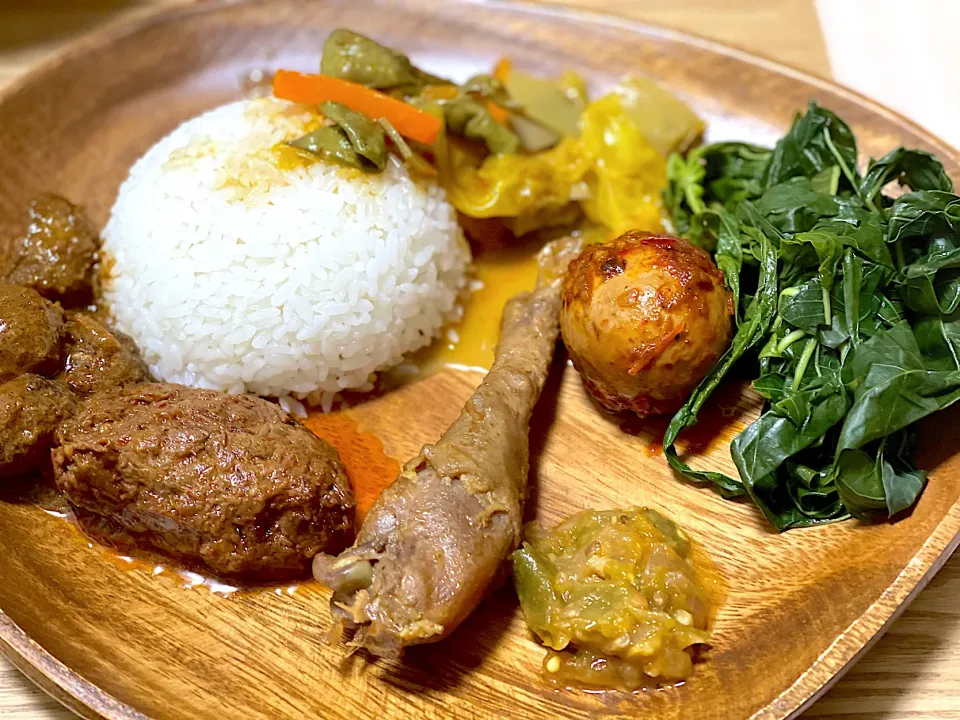 Nasi Padang|yeni kartikasariさん