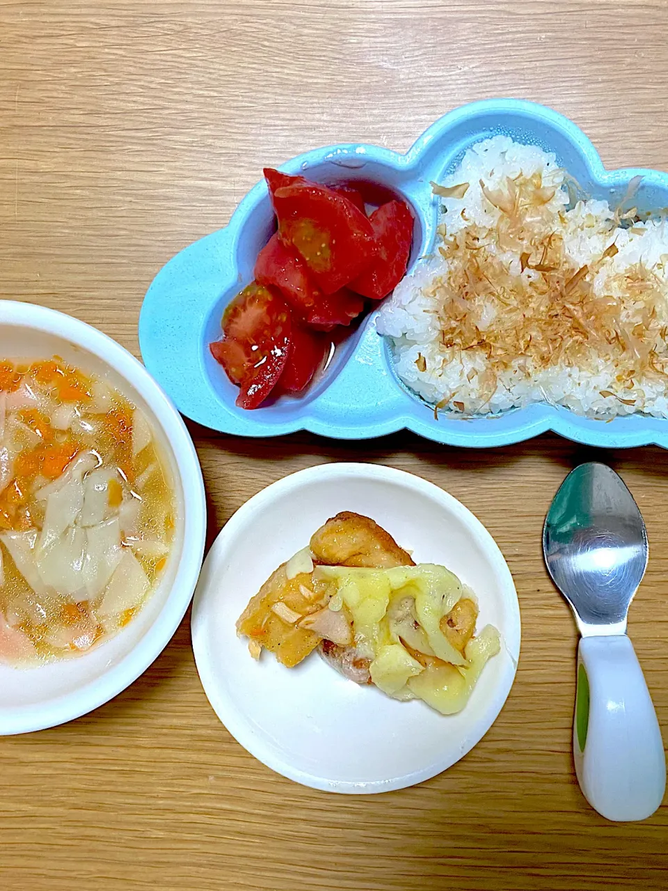 ２歳1ヶ月夜ご飯　記録|Yummy worldさん