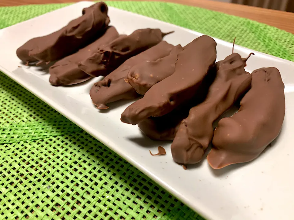 りんごチョコレート🍎🍫チョコレートが固まった|いちごさん