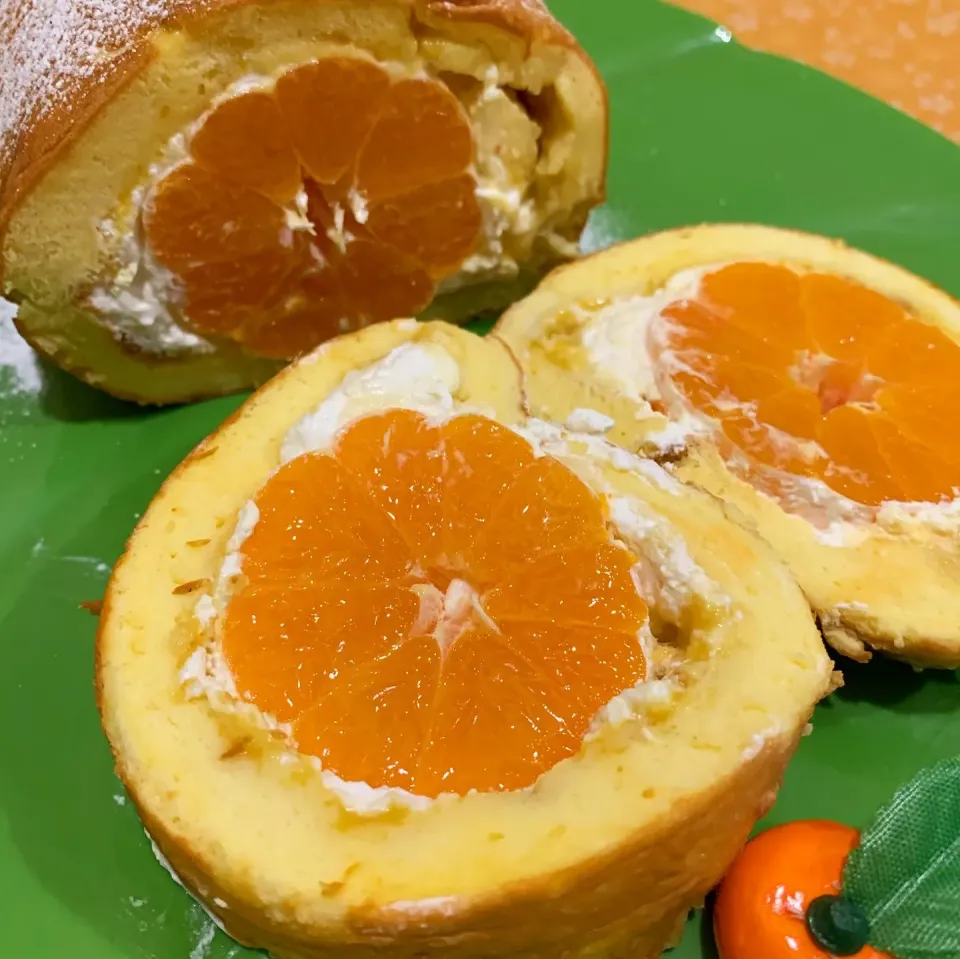 みかんロールケーキ🍊|みっこちゃんさん