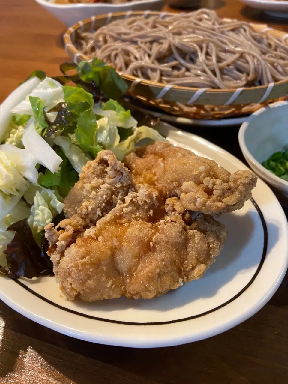 1/17の夕食　もりそばと鶏唐揚げ|yoneさん