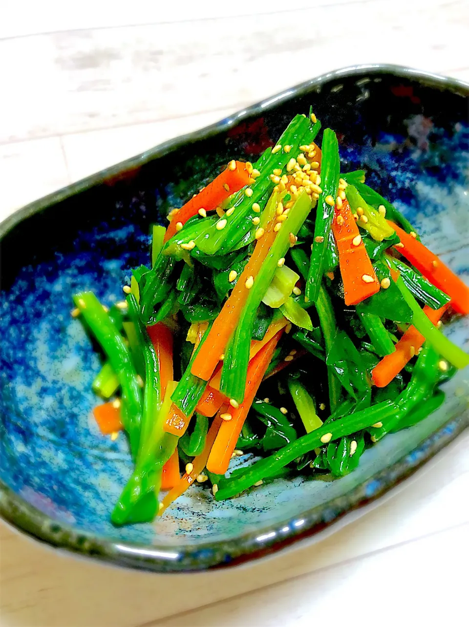 Snapdishの料理写真:ほうれん草と人参の🥕ナムル|みゆきさん