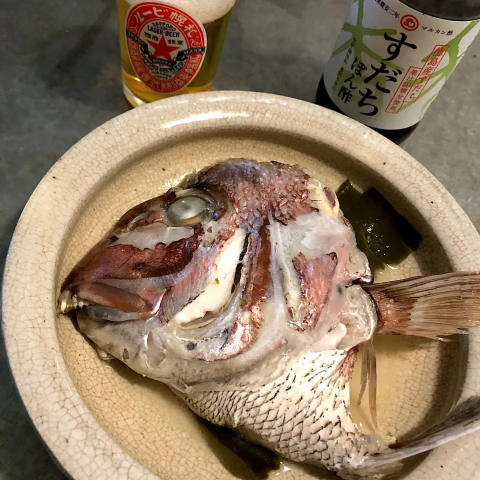 大きな活け締め鯛の酒蒸し🍻|nao子さん