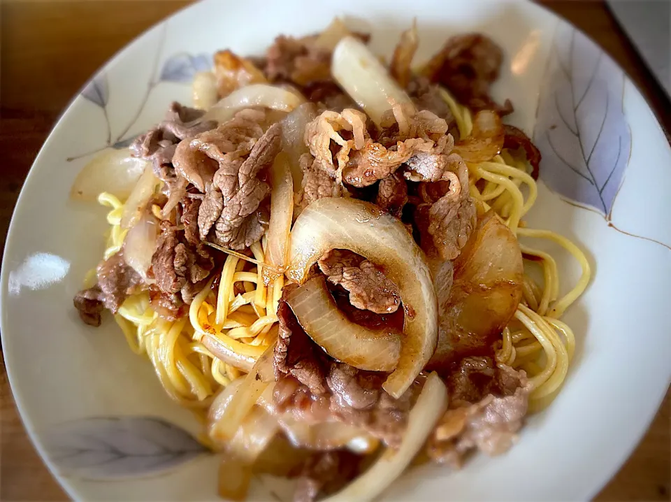 今里焼きそば|名状しがたいゴミムシのようなものさん