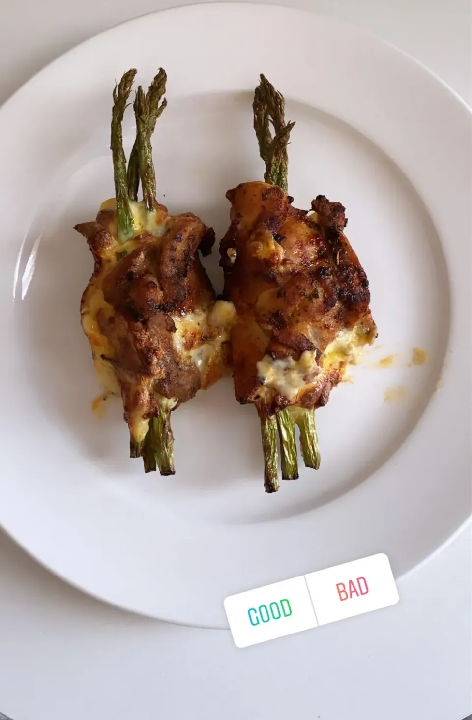 Asparagus stuffed chicken|Natchy🦋さん