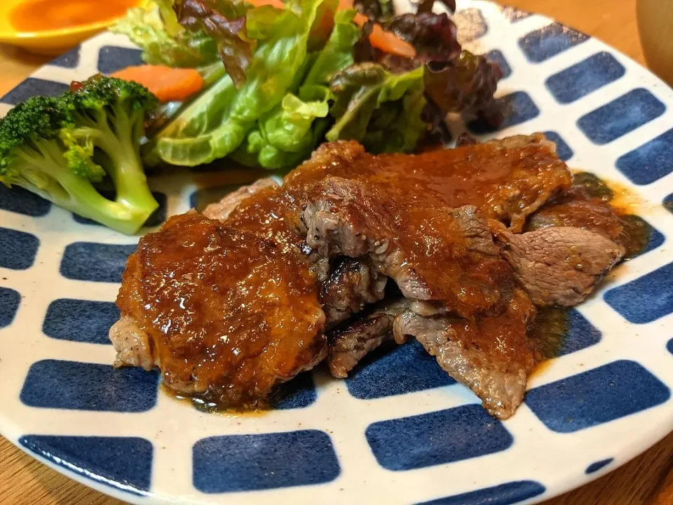 昨日の晩ごはん🍖|しほさん