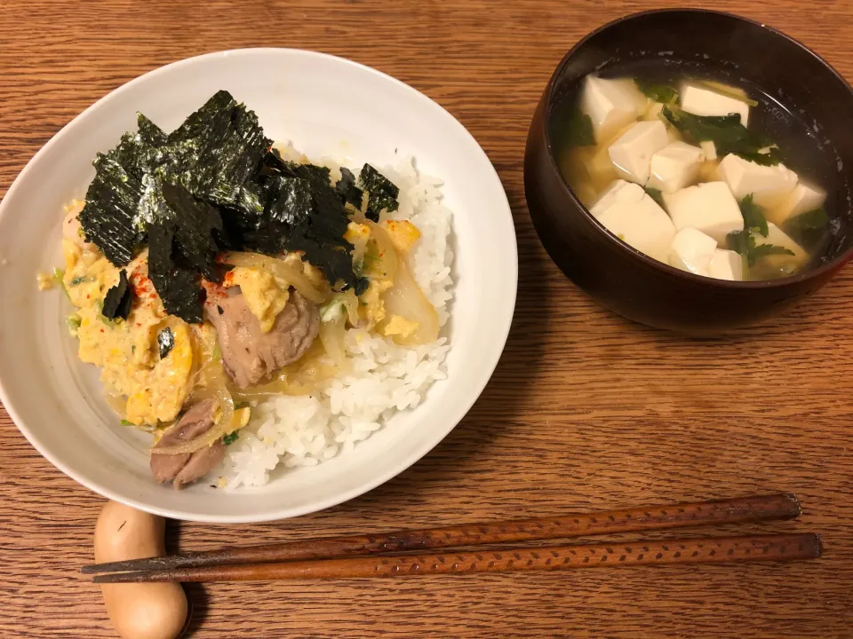 親子丼と豆腐おすまし|na_naka3さん