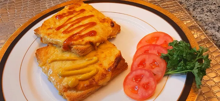 cheese toasts|urabiacooksさん