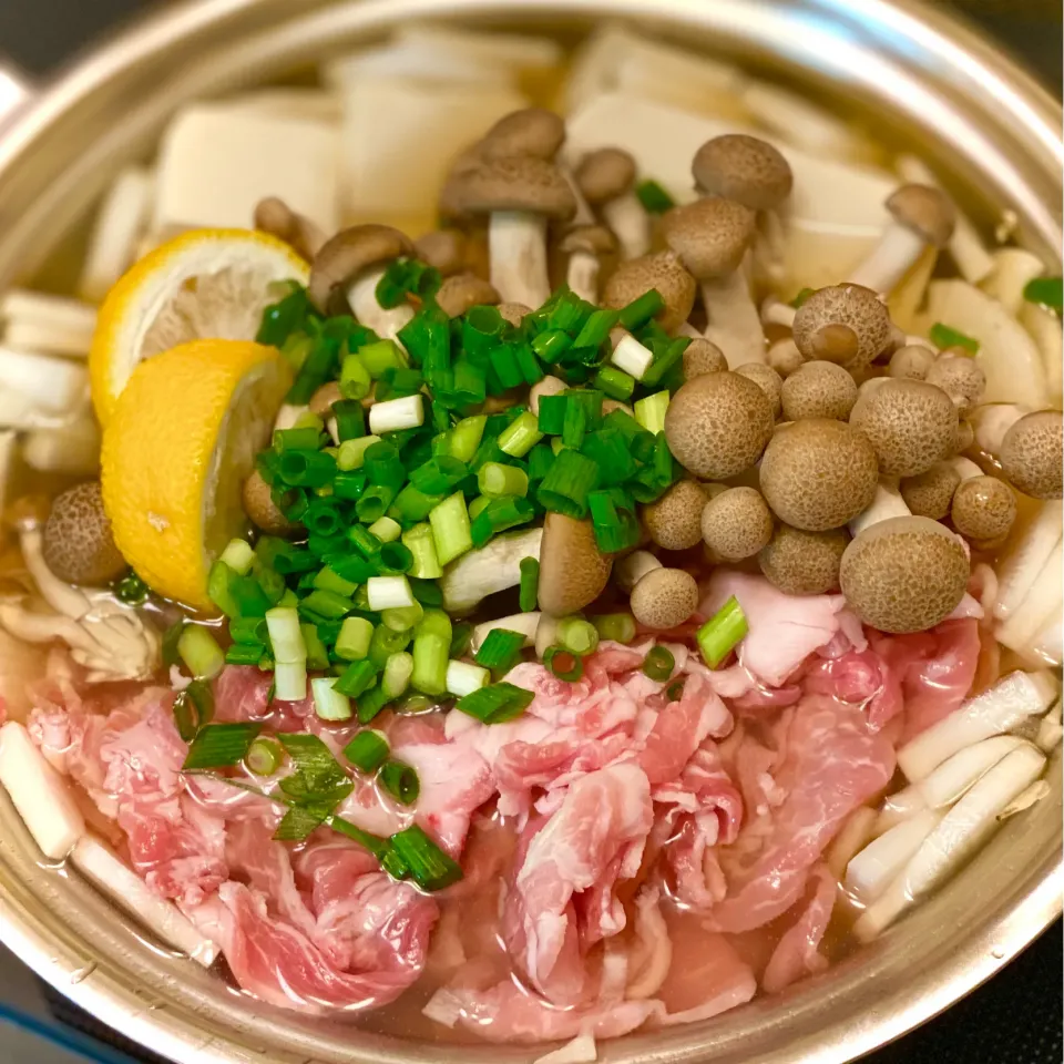 Snapdishの料理写真:🐽塩豚大根鍋🍲|にゃあ（芸名）さん