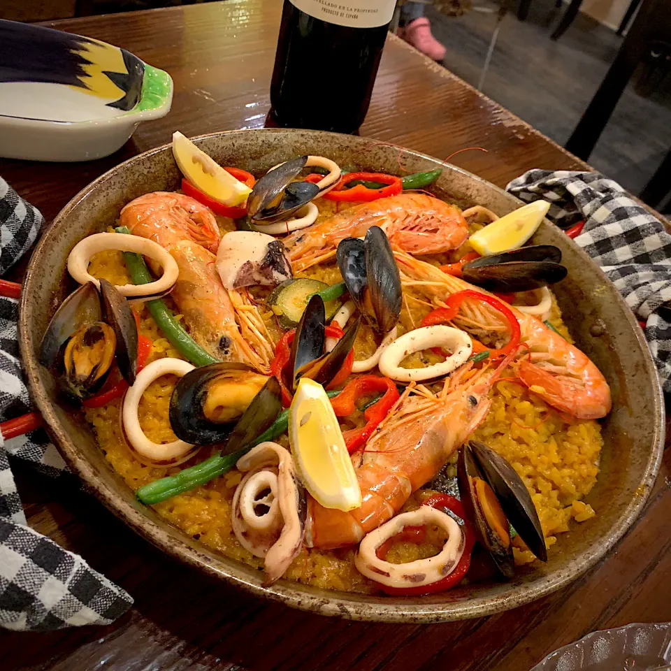 Snapdishの料理写真:🌈HibiScat🌈🥘paella🥘🌈石垣島🌈|dabasyuさん