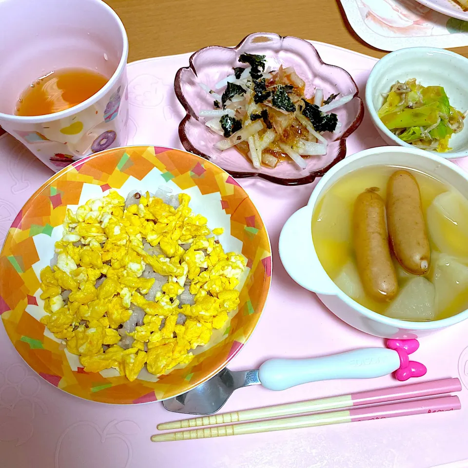 Snapdishの料理写真:4歳娘のご飯🍚|かなママさん