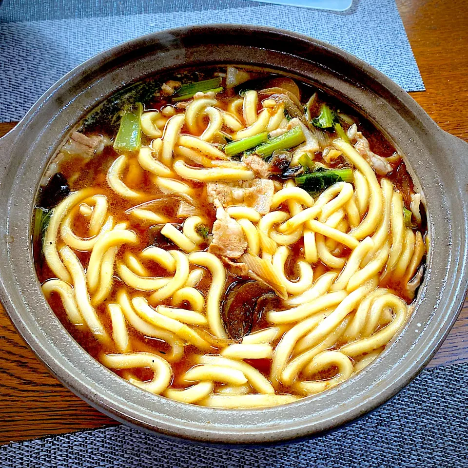 Snapdishの料理写真:味噌煮込みうどん|yakinasuさん