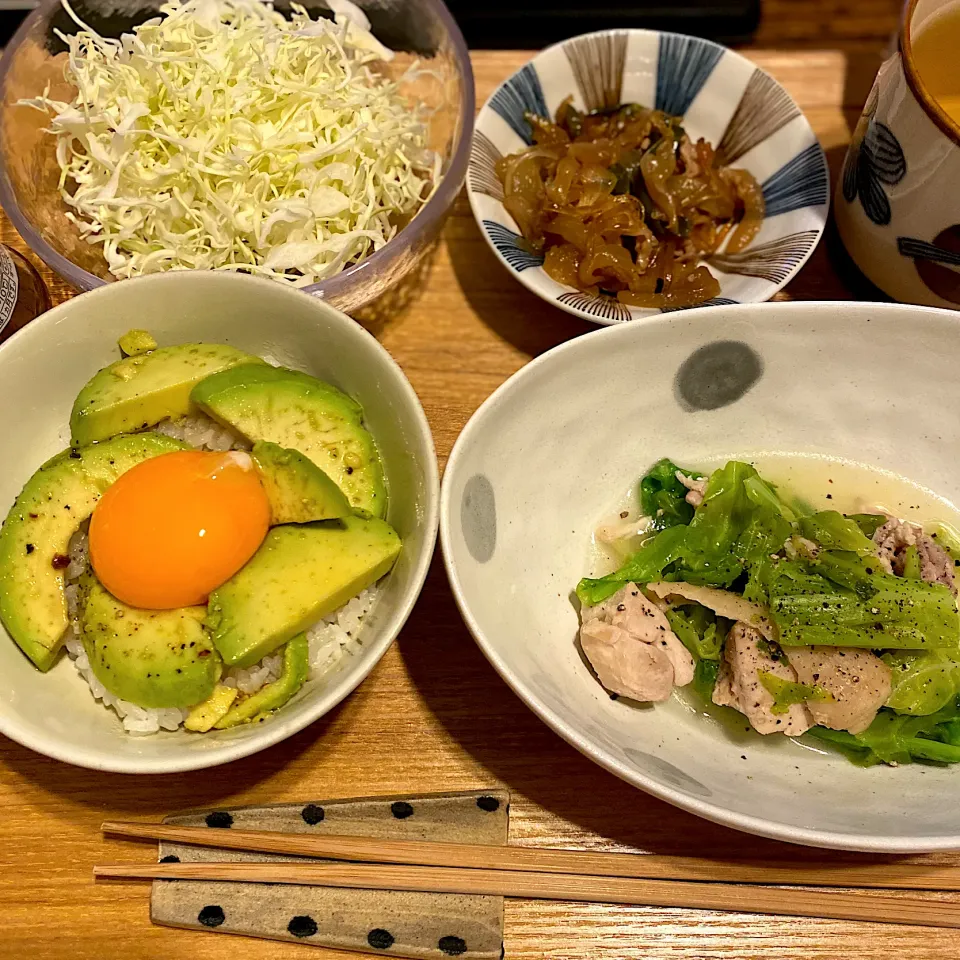 春キャベツと鳥もも肉の塩バター煮|なつこさん