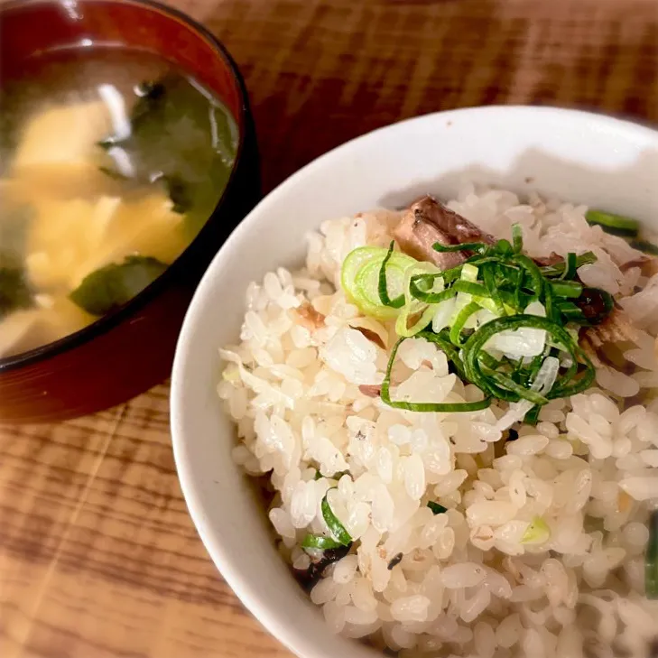 秋刀魚の塩焼き缶詰飯(かんづめし)|ゆきっちん(・8・)さん