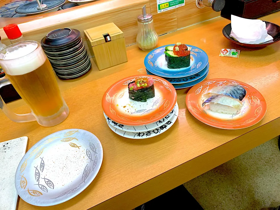 Snapdishの料理写真:🌈石垣島🌈回転寿司🌈dinner🌈鮨人(スシンチュ)🌈|dabasyuさん