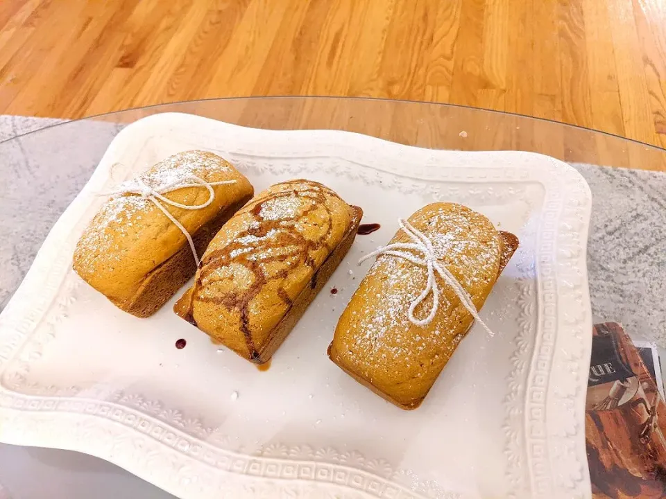 Snapdishの料理写真:orange ginger honey cakes|Cailin Koyさん