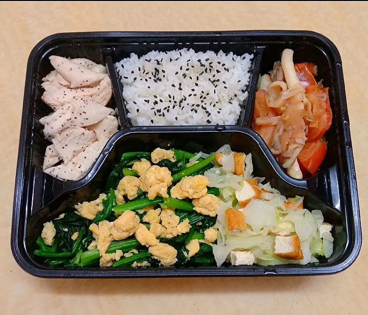 Healthy Lunch Box
健康便當 吃出健康
#low carb high protein
#less oil #less salt #less sugar
#no processed food
#eathealthy 
#eatclean|steady chanさん