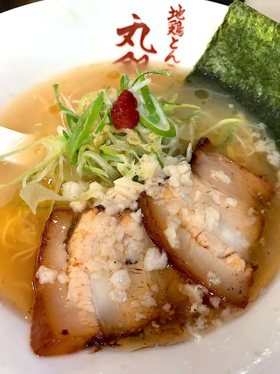 Snapdishの料理写真:濃厚地鶏とんこつラーメン|saturnさん