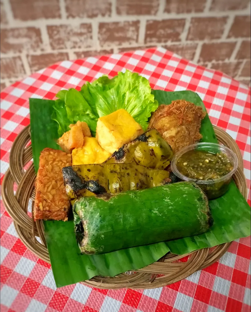 Nasi Timbel (West Java Cuisine)|ayuさん