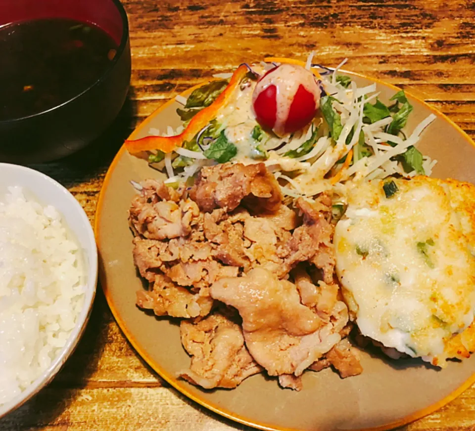 Snapdishの料理写真:豚こまの甘酒と味噌の漬け焼き|パンダ母さん🐼さん