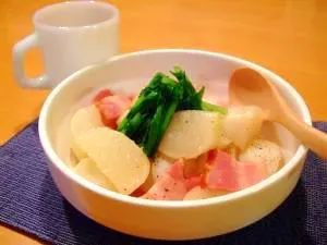 kamonoha-Cさんのかぶとベーコンの簡単コンソメ煮 #楽天レシピ|楽天レシピさん