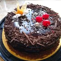 My Chocolate cake "I segreti delle Fate" with chocolate pastry cream, nuts, liqueur, ganache.|Nataly Vitさん