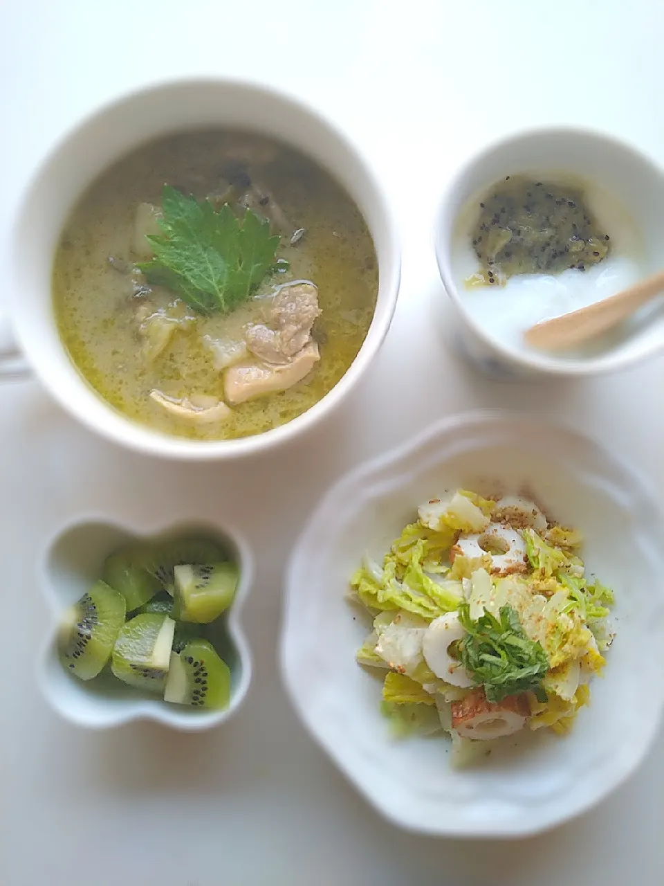 緑な朝ごはん！|まめころさん