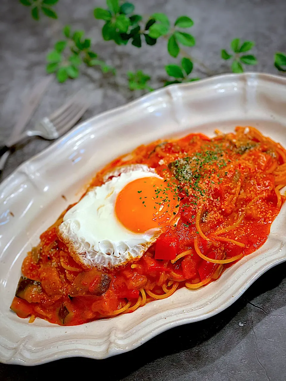 ラタトゥイユリメイク✨甘酒を使ってトマトクリームパスタ🍅ラタトゥイユが残っていたお鍋にどんどん材料を入れていくだけの調理も片付けも簡単レシピ😆|AXさん