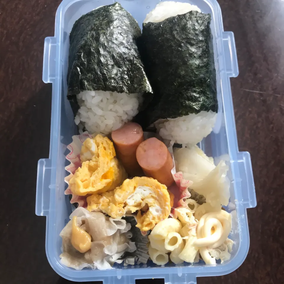 おにぎり弁当🍙|純さん