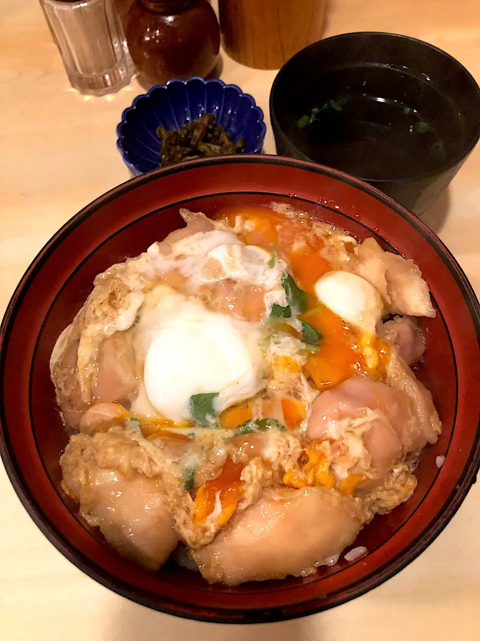 Snapdishの料理写真:上親子丼@鳥つね 湯島天神前本店（湯島）|Kazuya Miyukiさん