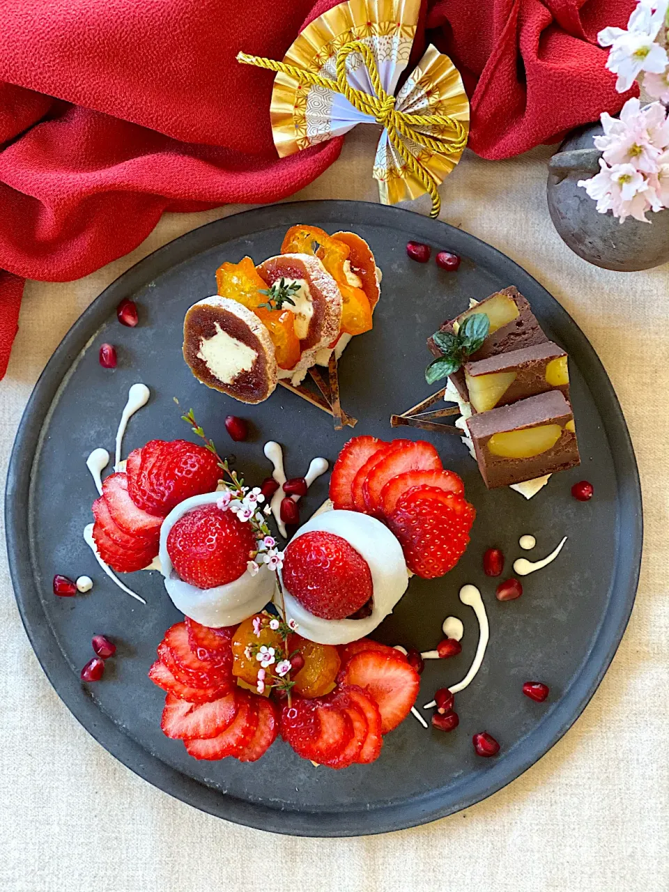 🥯🎁🥯ベーグル de スイーツプレート/🤍🍓🤍苺大福＆干し柿クリームチーズ＆🍫🌰🍫栗の濃いショコラ|ゆきぽん@ゆきの家飲み料理さん