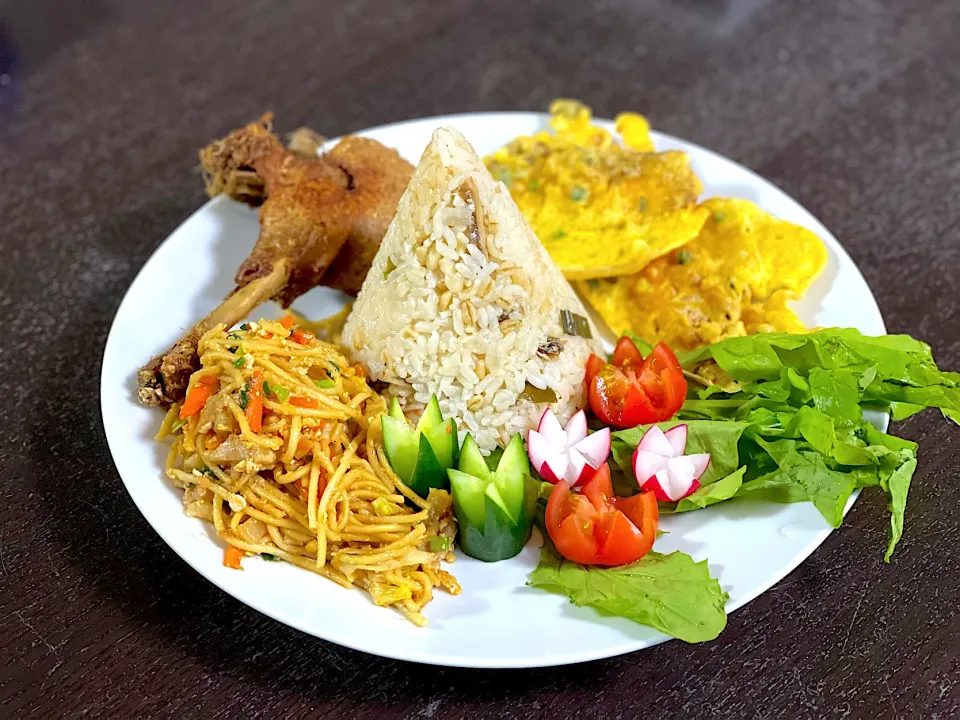 Nasi Liwet|yeni kartikasariさん