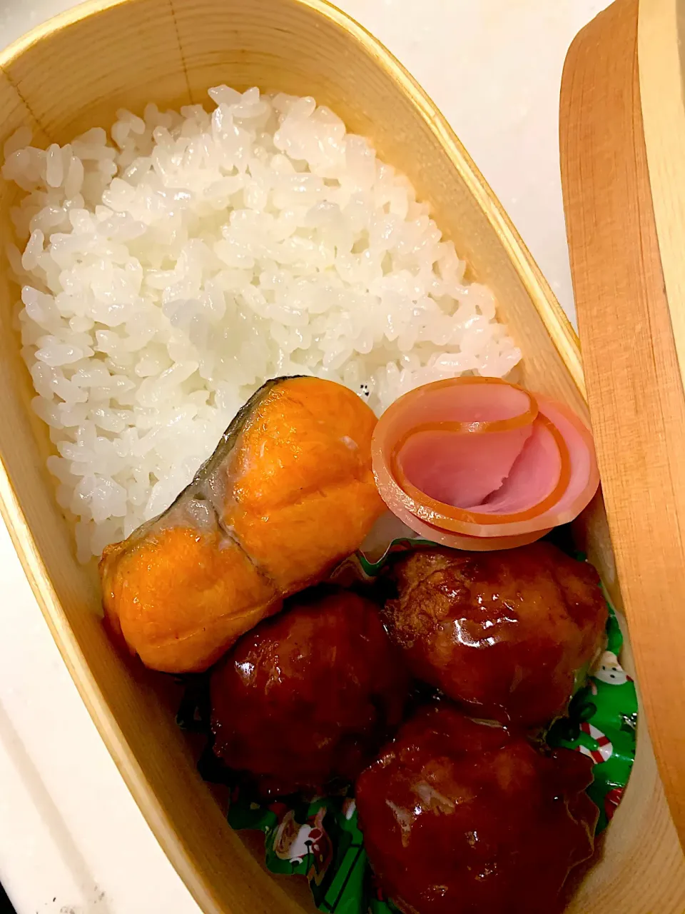 シンプル　少なめ弁当|あささん