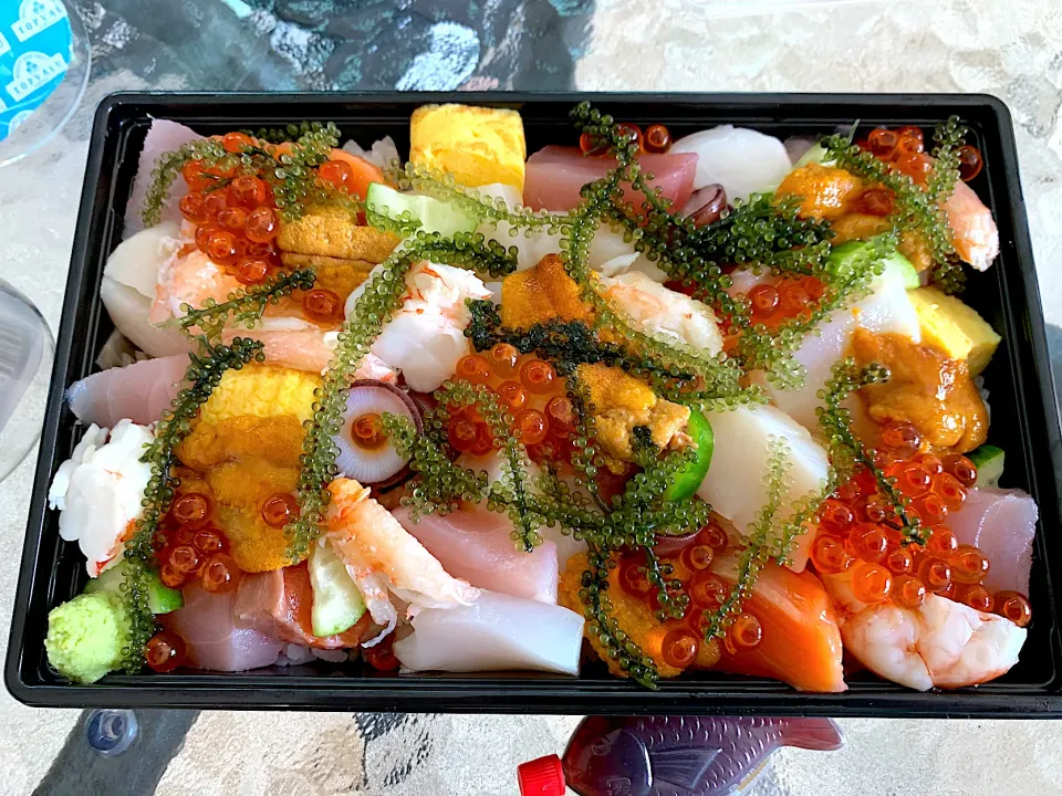 海鮮ちらし寿司🍣|くろちゃんさん