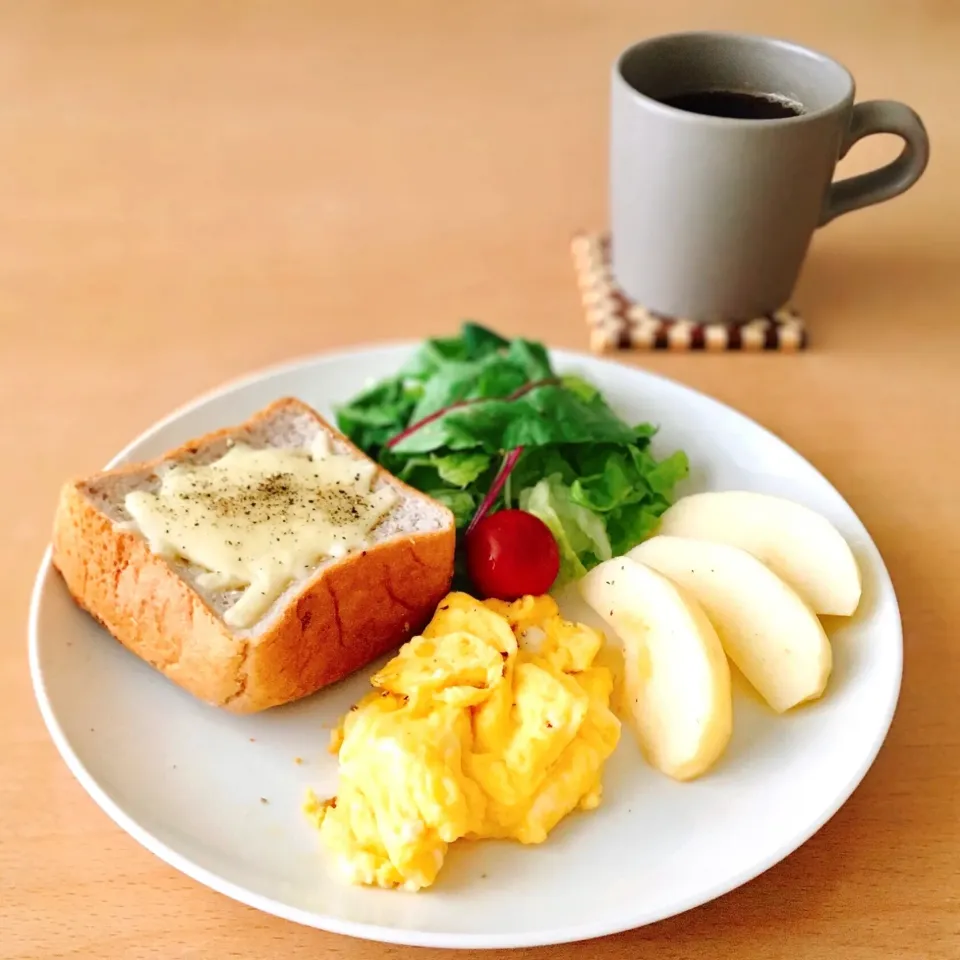 Snapdishの料理写真:栄養たっぷり　朝ごはん|FIKA789さん