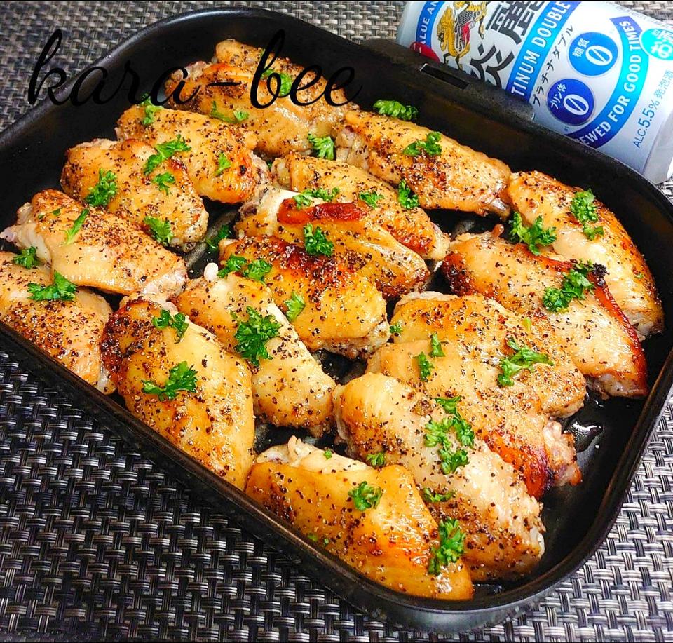 おビールぐびぐび♪にんにくレモン醤油でめちゃウマ手羽先グリル