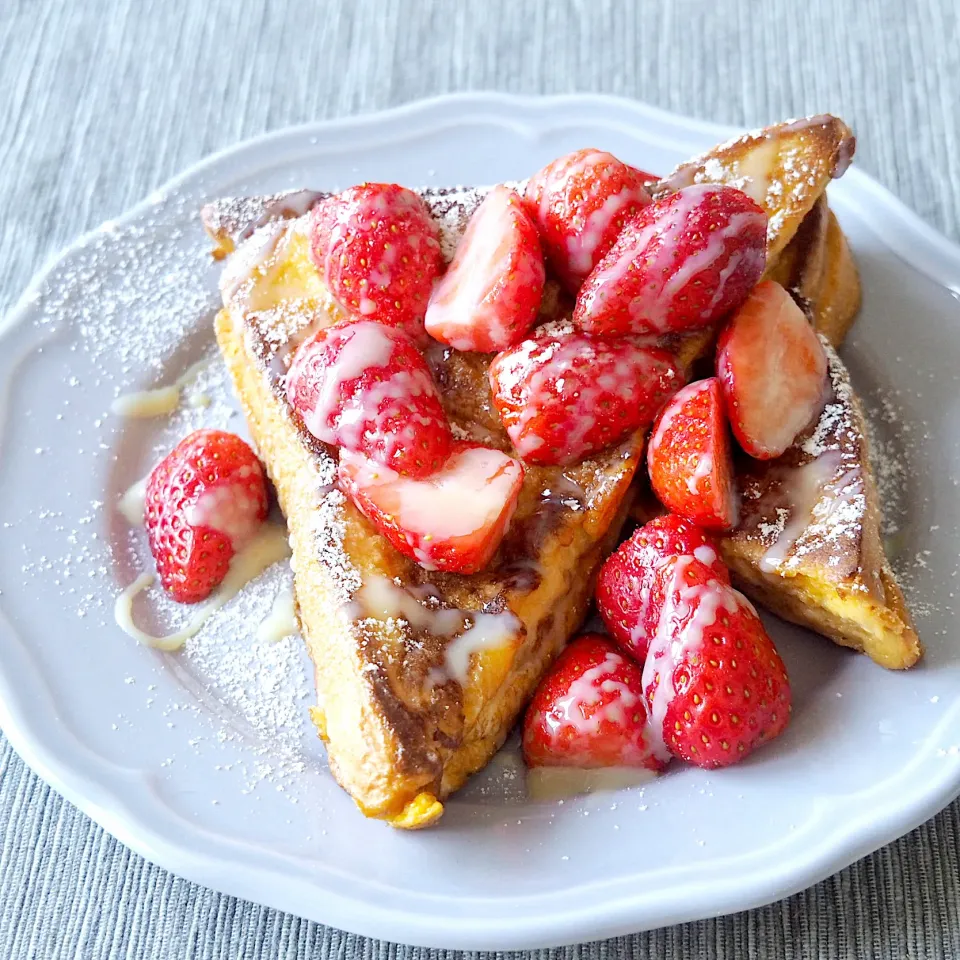 French toast with strawberry|Misstyさん