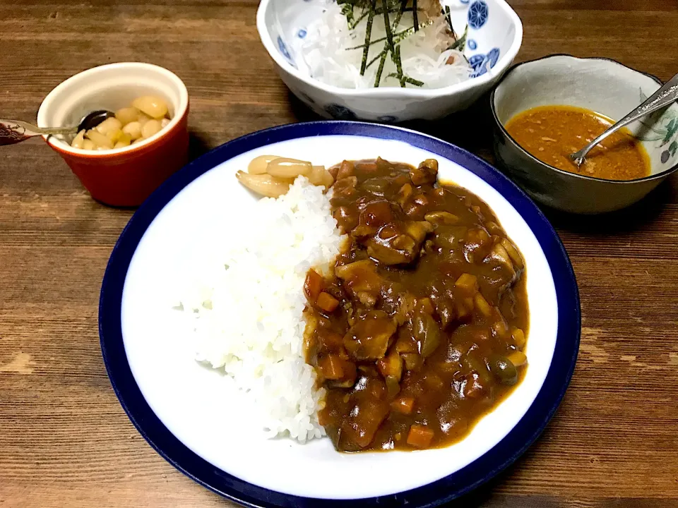 チキントマトカレー🍛|yummy tommyさん