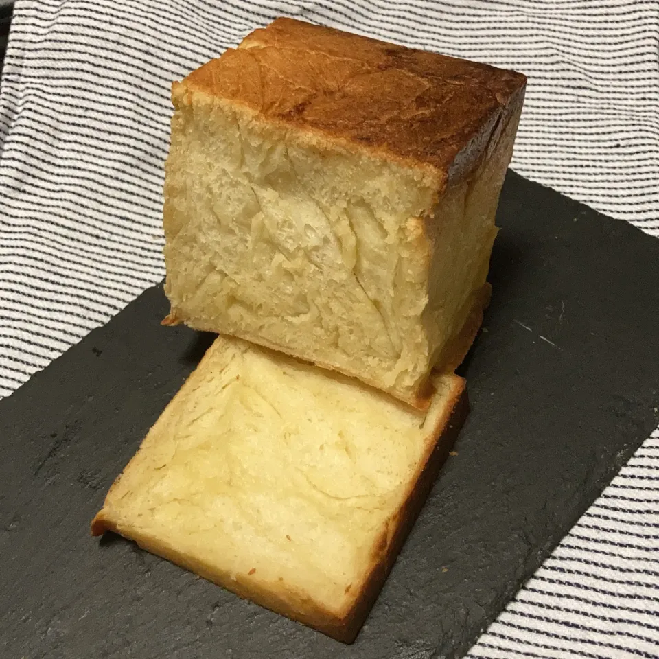 デニッシュ食パン🍞|よしさん