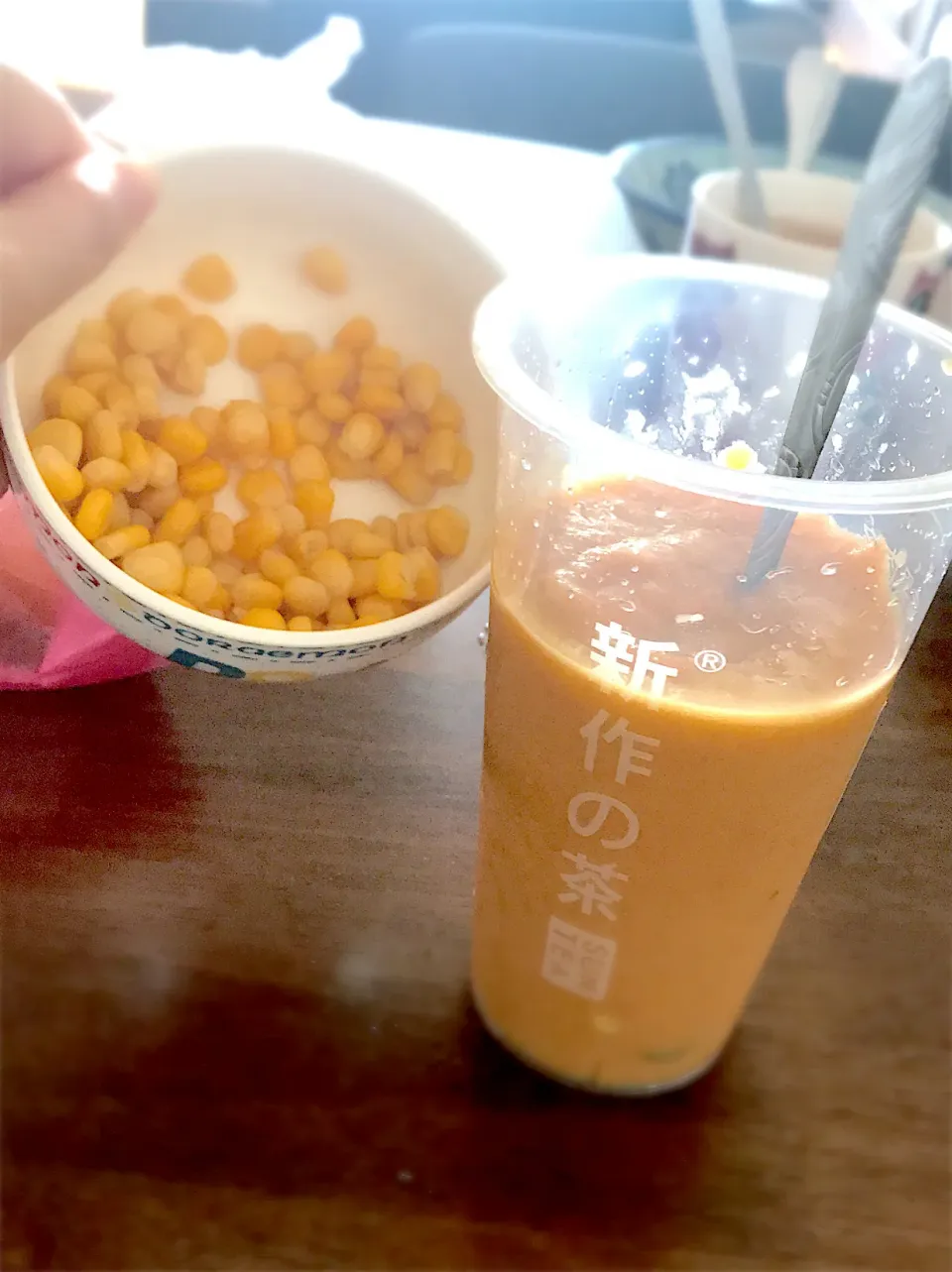 Fresh juice & corn|CCさん