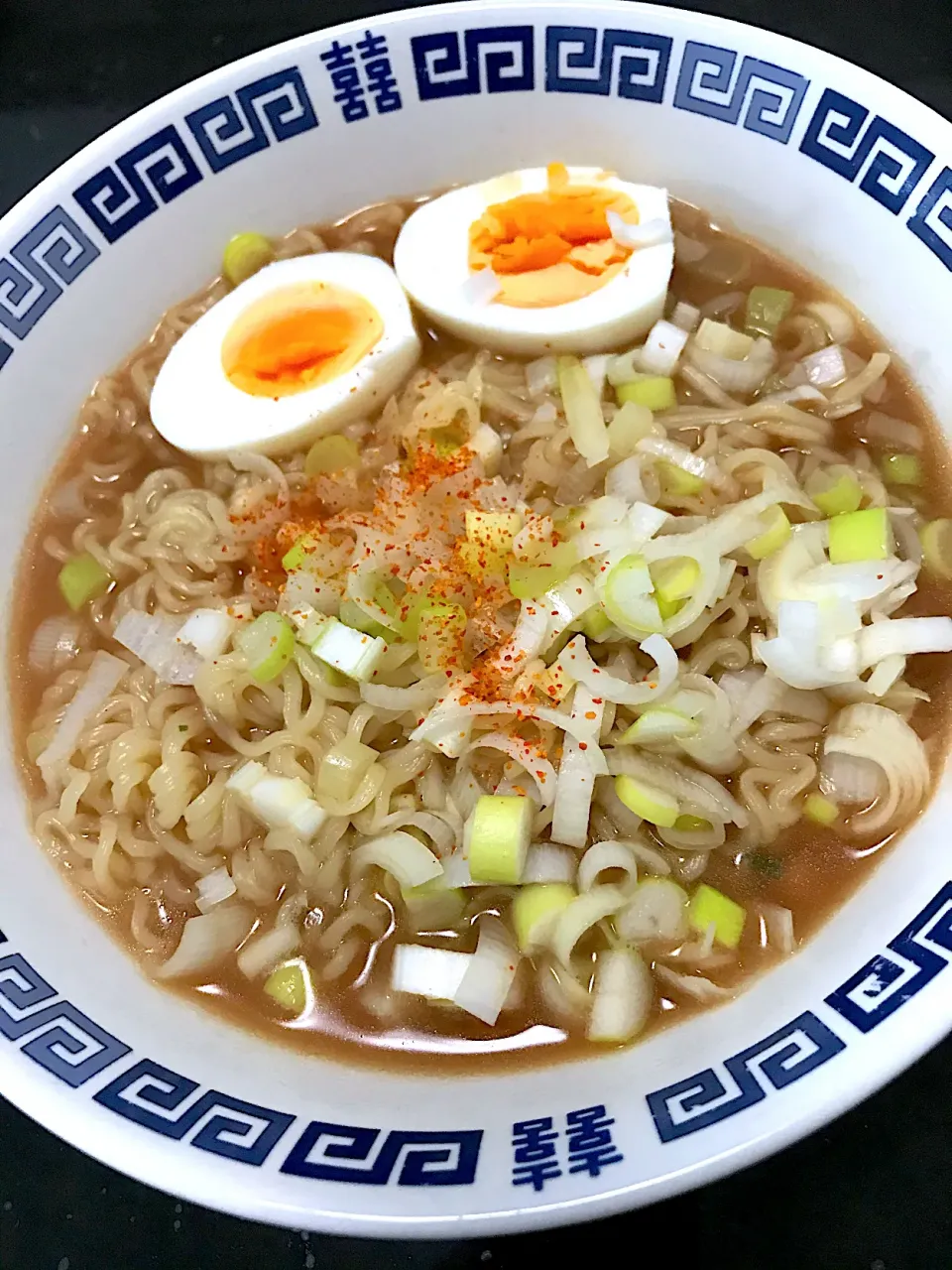 Snapdishの料理写真:サッポロ一番みそラーメン|saturnさん