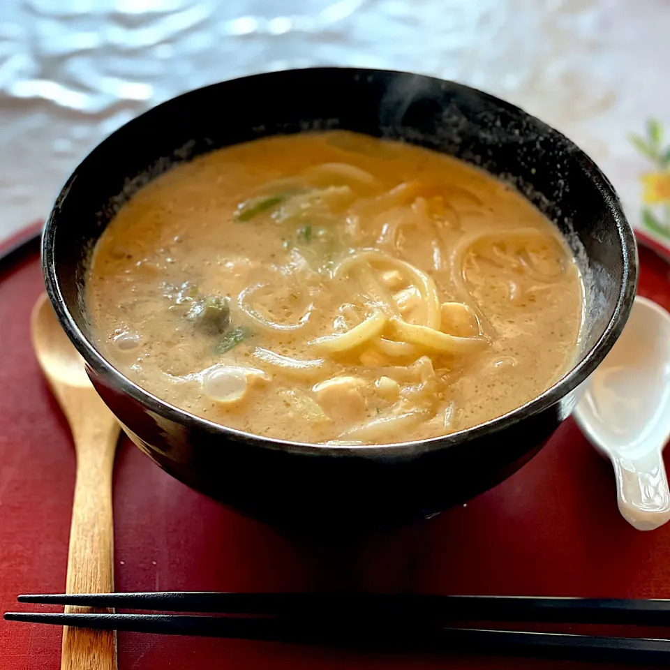 炭酸湯豆腐の残りを使った逆豆乳うどん（豆腐から豆乳を作った）|ひろゆきさん