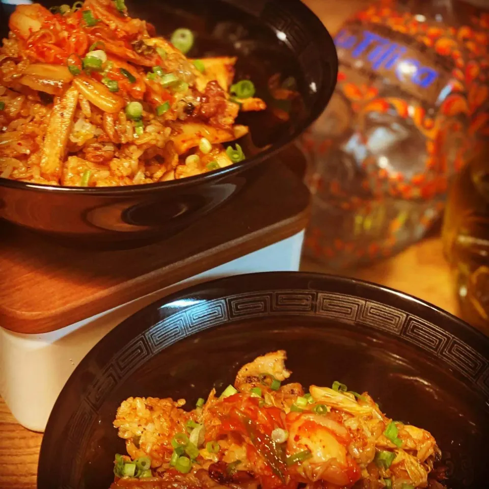 Pan fried Pork & Ginger in Rice with Korean Kimchi finished with Soy Sauce 
#kimchi #friedrice #pork #rice #chefemanuel|Emanuel Hayashiさん