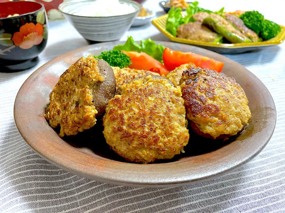 おっきな椎茸のジューシー肉詰め🍄|ゆかりさん