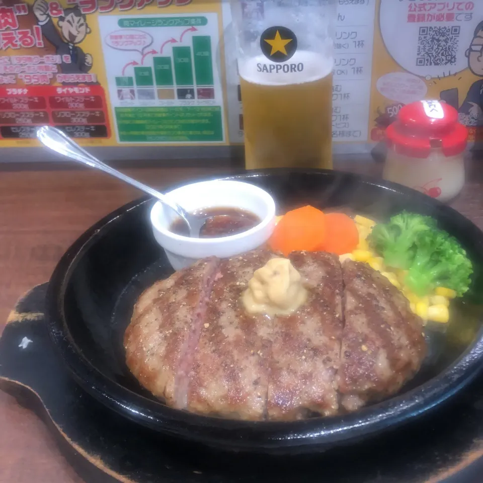 Snapdishの料理写真:朝バーグ！　＃いきなりステーキ小杉店　でワイルドハンバーグ300g|Hajime Sakaiさん